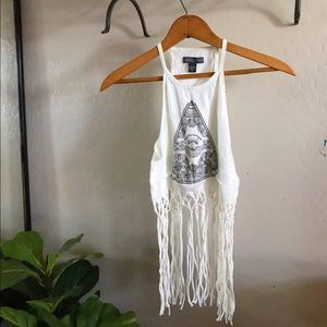 Cropped Knot Eye Top